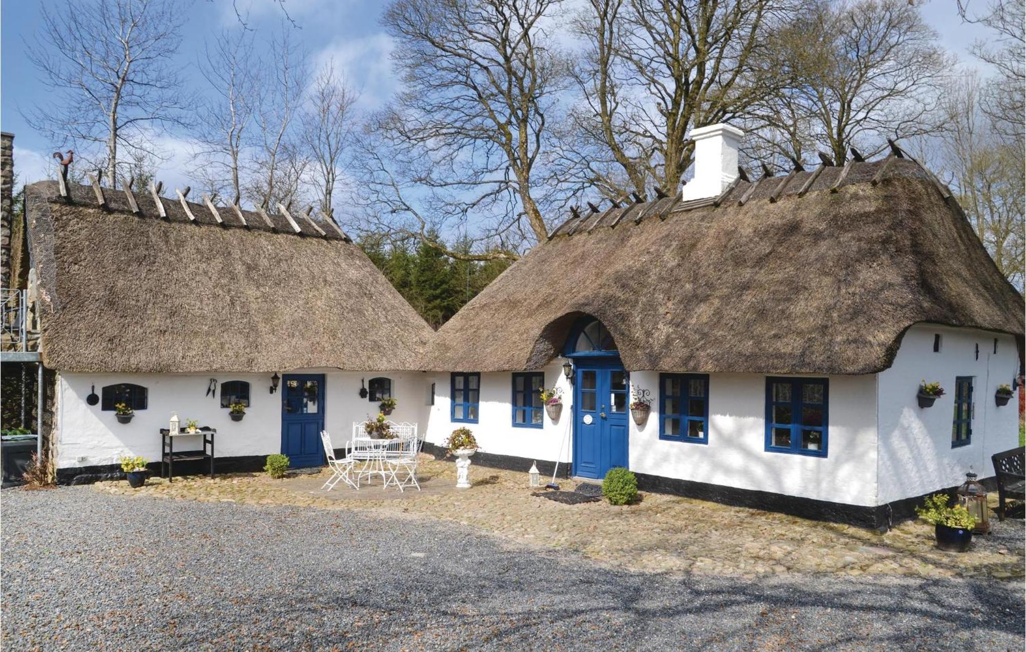 Lovely Home In Give With House A Panoramic View Exterior photo